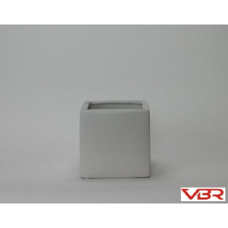 SATIN WHITE CUBE
